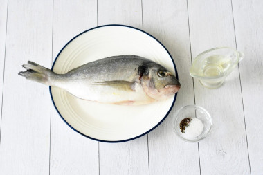 Филе дорадо на сковороде