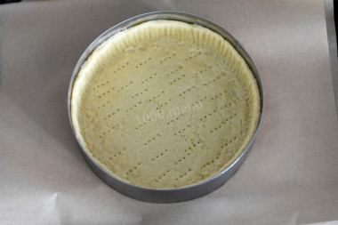 Киш с грибами и сыром