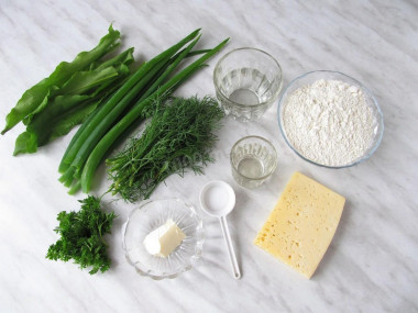 Кутабы с зеленью и сыром