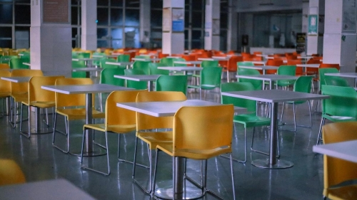 Ланч-пакеты начнут выдавать учащимся школ Казахстана, где нет столовых