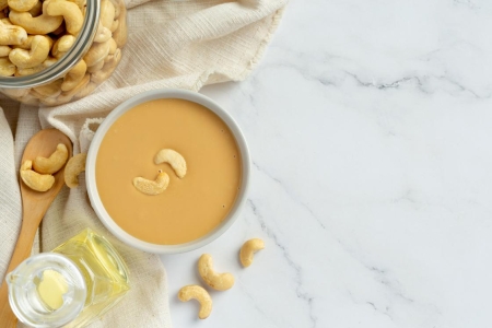 Паста из кешью с орехами