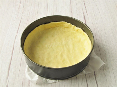 Пирог с картошкой и курицей в духовке