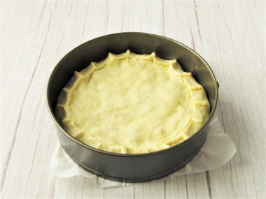 Пирог с картошкой и курицей в духовке