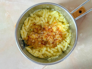 Пирожки на простокваше жареные