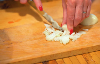 Пирожки с капустой мясом в духовке