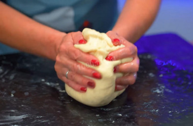 Пирожки с капустой мясом в духовке