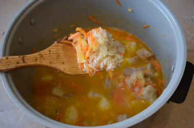 Плов со свининой в мультиварке