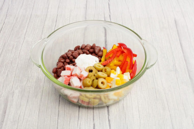 Салат фасоль крабовые палочки яйца