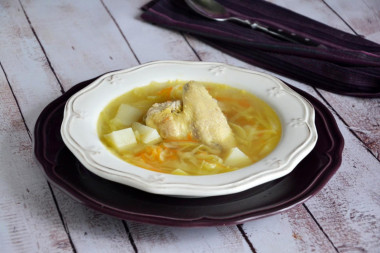 Щи с капустой с курицей классические