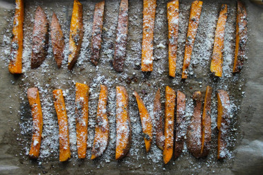 Сладкий батат запеченный в духовке с сыром