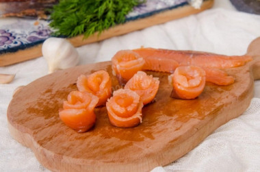 Тарталетки с семгой и сыром