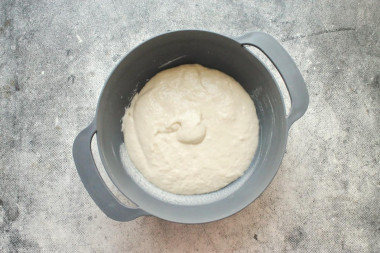 Заливной пирог с яйцом в духовке