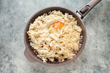 Запеканка из лапши с фаршем в духовке