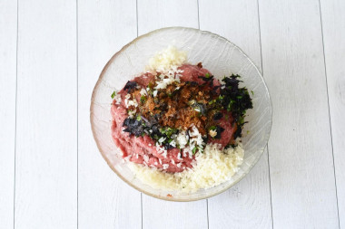 Долма армянская в виноградных листьях