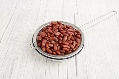 Фасоль с томатной пастой