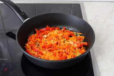 Фасоль с томатной пастой