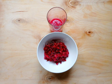 Клюквенный мусс с манной крупой