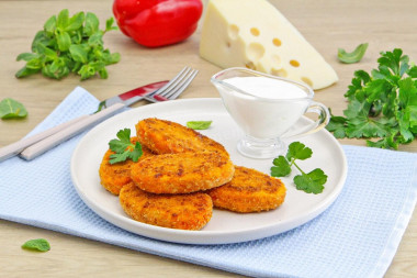 Котлеты из моркови с сыром
