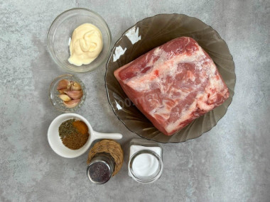 Мясо шпигованное