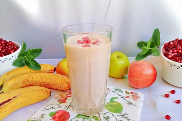 Смузи кефир банан овсянка