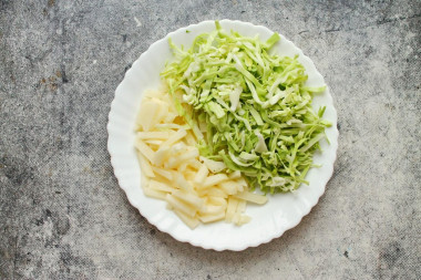 Суп с капустой и мясом