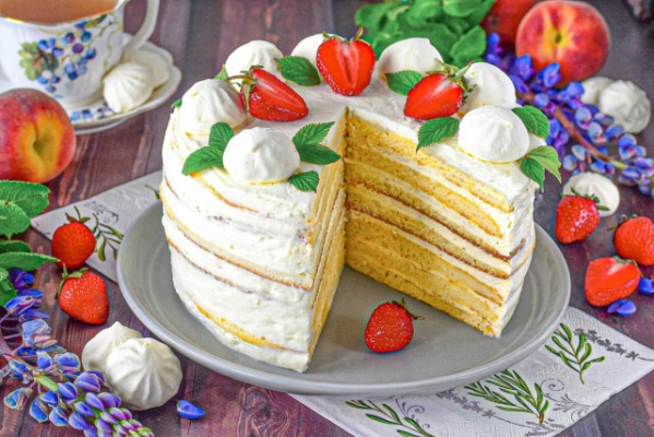 Торт Молочная девочка с кремом чиз