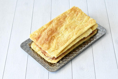 Торт Наполеон с консервами закусочный