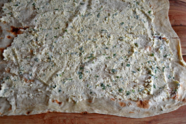 Творожные рулетики из лаваша в духовке