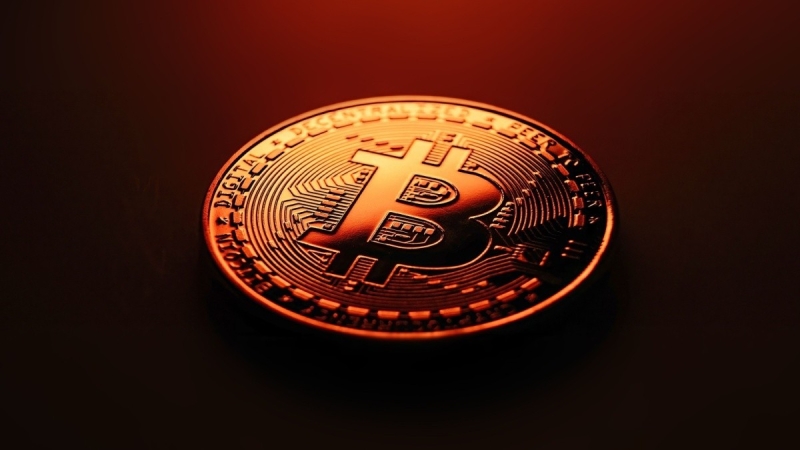 Аналитик: повторение прошлых циклов может откинуть биткоин к ,000