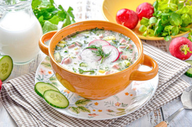 Окрошка на айране с колбасой
