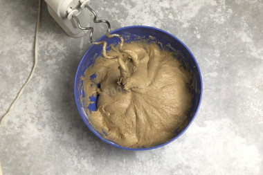 Черный хлеб из ржаной и пшеничной муки в духовке