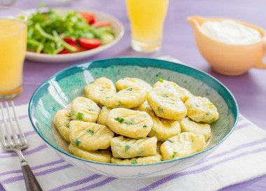 Ленивые вареники с луком