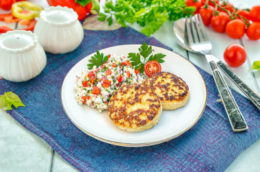 Бифштекс из фарша свинины на сковороде