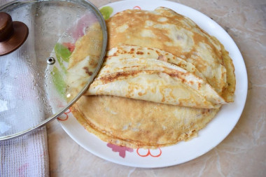 Блины на кефире и кипятке тонкие