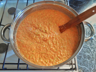 Кабачковая икра с майонезом через мясорубку