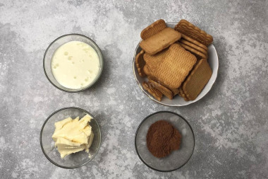 Классические пирожные Картошка из печенья со сгущенкой