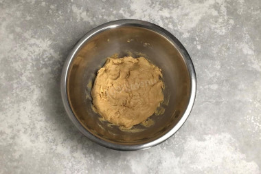 Классические пирожные Картошка из печенья со сгущенкой