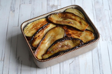 Мусака с картофелем баклажанами и фаршем
