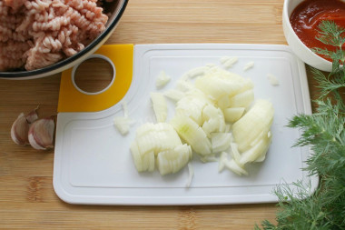 Простая лазанья с фаршем в духовке