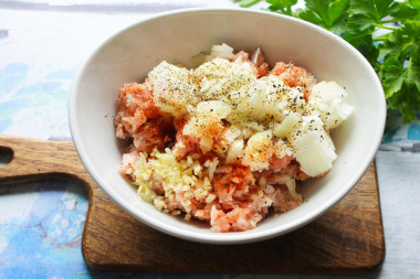 Кабачки с фаршем на сковороде кружочками