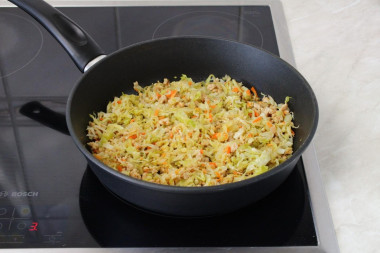Пирожки с мясом и капустой рисом