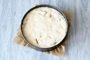 Шарлотка с яблоками в аэрогриле