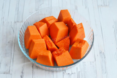 Тыква кусочками с сахаром в духовке