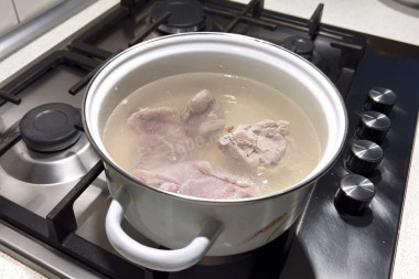 Жульен с курицей грибами и сыром