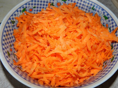 Икра из моркови с помидорами на зиму
