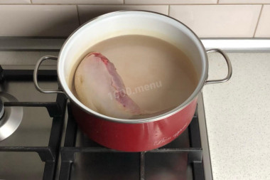 Язык говяжий отварной