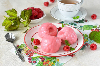 Корпусный десерт Малина