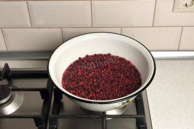 Варенье из брусники с яблоками на зиму