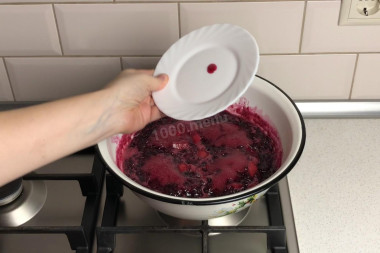 Варенье из брусники с яблоками на зиму